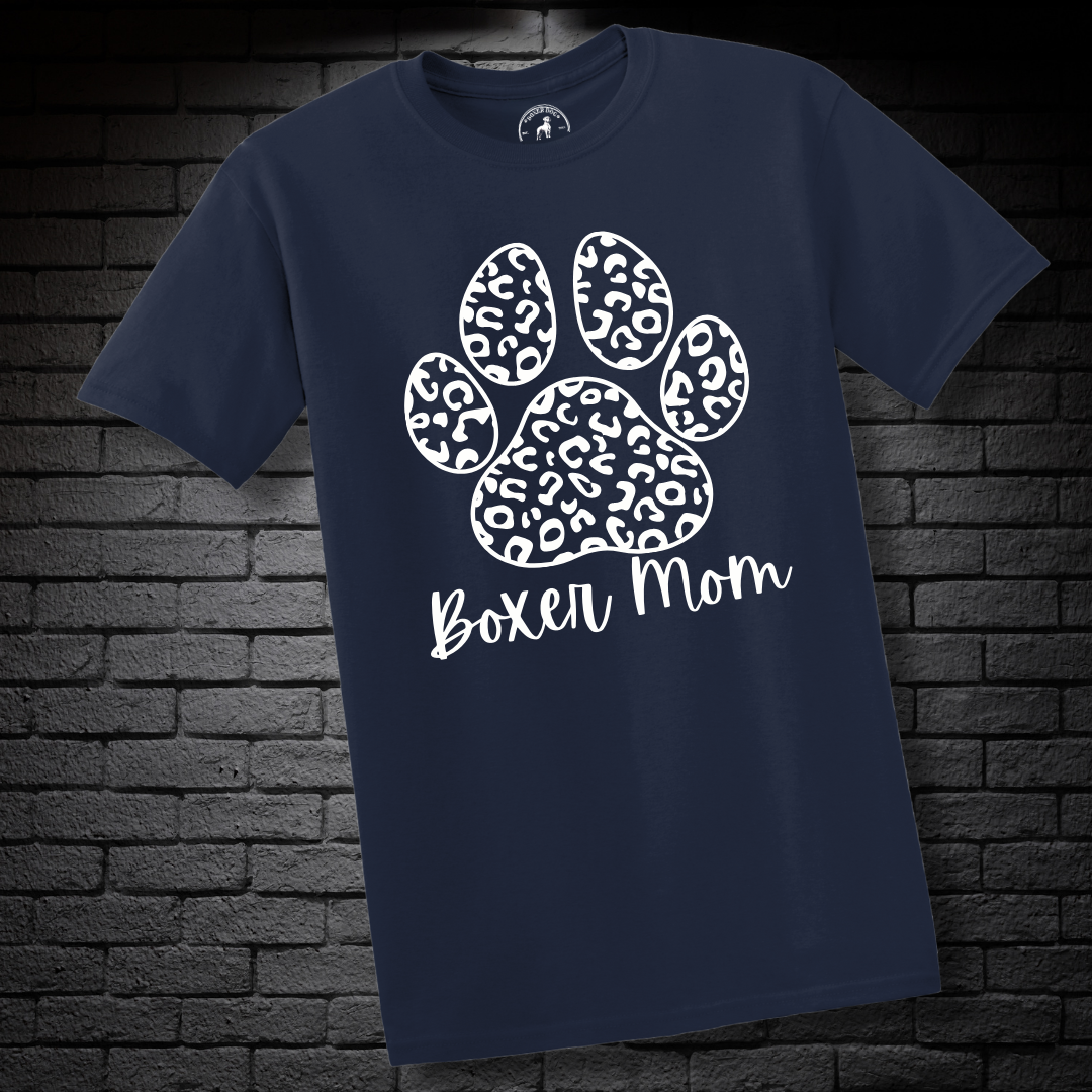 Boxer Mom (featuring a bold Black& White cheetah paw) – Boxer Dog Classic Shirt