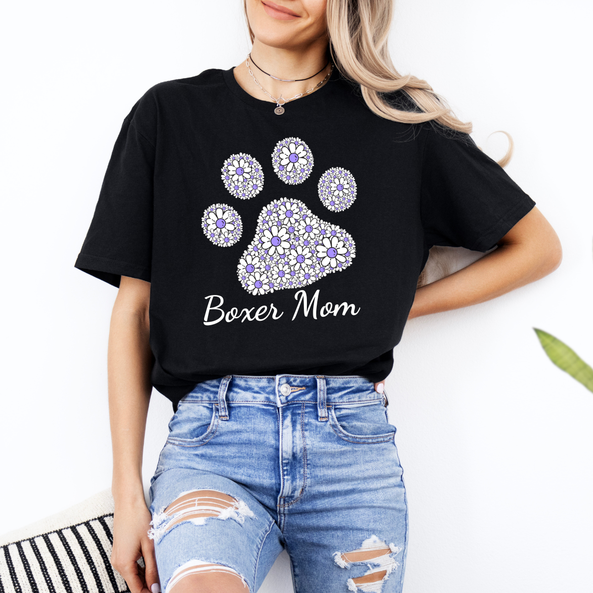 Boxer Mom Flower Filled Paw_Purple - Boxer Dog Classic T-Shirt