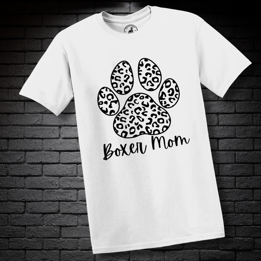 Boxer Mom (featuring a bold Black& White cheetah paw) – Boxer Dog Classic Shirt