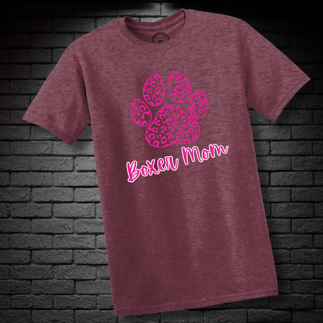 Boxer Mom (featuring a Pink cheetah paw) – Boxer Dog Classic Shirt