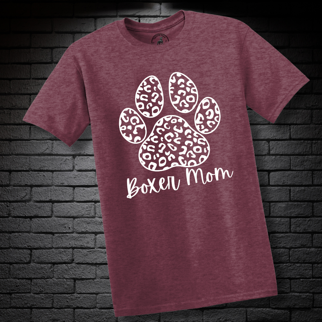Boxer Mom (featuring a bold Black& White cheetah paw) – Boxer Dog Classic Shirt